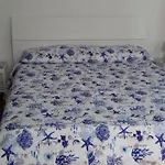 Viky House