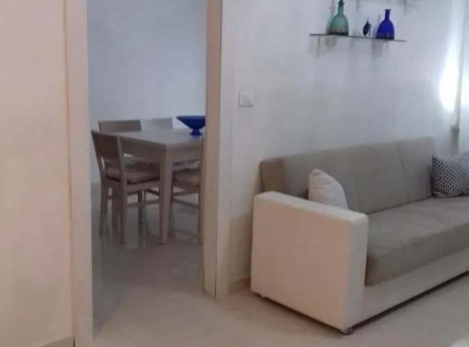 Viky House